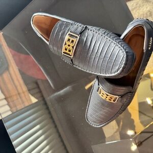 New Bally Drivers mens 10.5 worn once